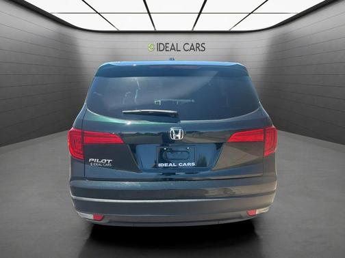 Black Forest Pearl 2017 Honda Pilot EX-L