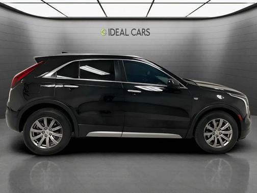 Stellar Black Metallic 2020 Cadillac XT4 Premium Luxury