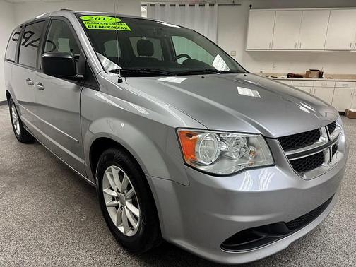 Billet Metallic 2017 Dodge Grand Caravan SXT
