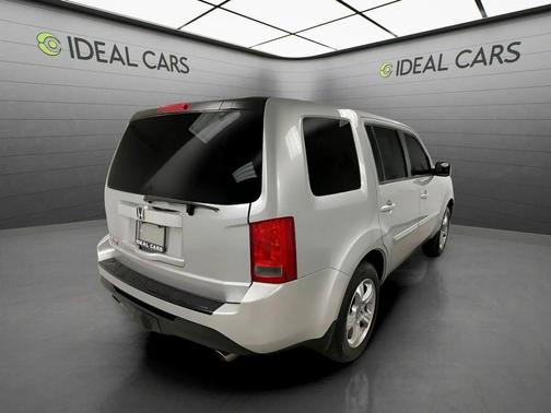 Alabaster Silver Metallic 2012 Honda Pilot EX-L