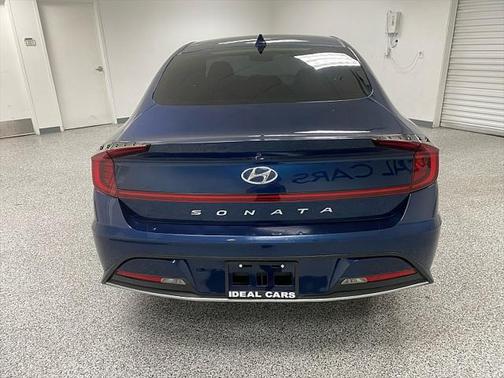 2021 Hyundai SONATA SE