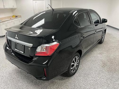 2024 Mitsubishi Mirage G4 ES