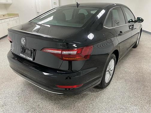 2019 Volkswagen Jetta 1.4T R-Line