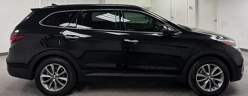 Becketts Black 2018 Hyundai SANTA FE SE