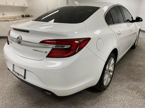 WHITE 2016 Buick Regal Turbo