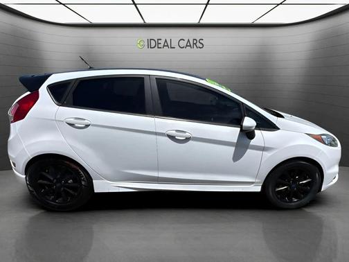 Oxford White 2019 Ford Fiesta ST Line
