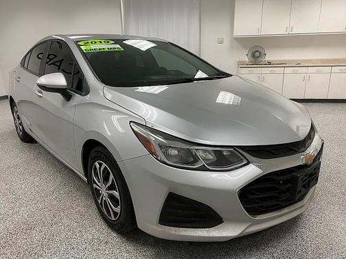 2019 Chevrolet Cruze L
