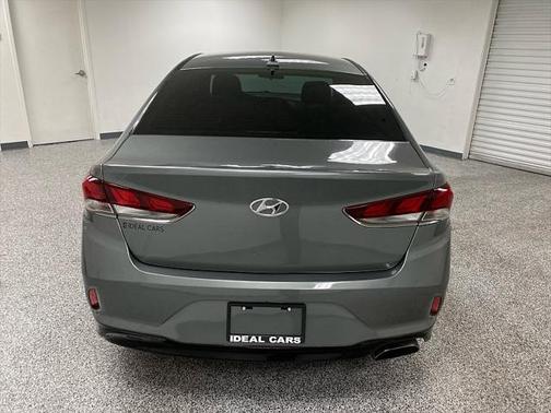 2018 Hyundai SONATA SE