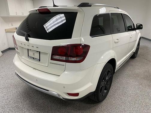 2020 Dodge Journey Crossroad