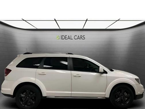 Vice White 2020 Dodge Journey Crossroad