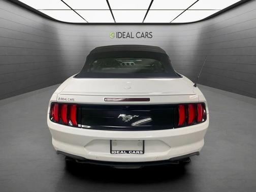 Oxford White 2020 Ford Mustang EcoBoost Premium