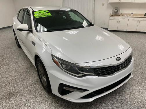 2020 Kia Optima LX