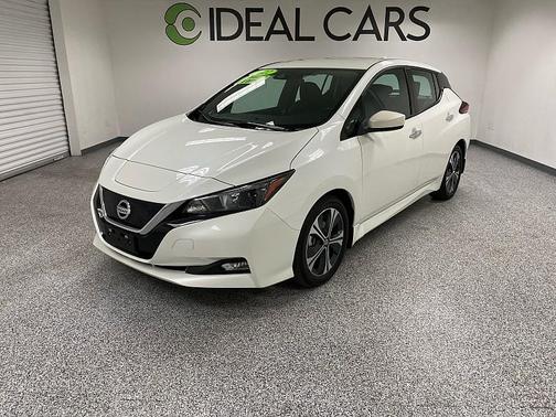2022 Nissan Leaf SV