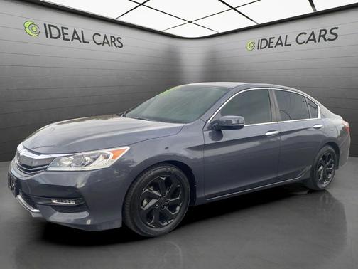 Lunar Silver Metallic 2017 Honda Accord EX-L