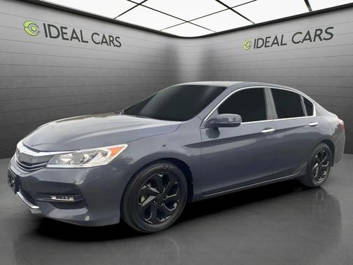 Lunar Silver Metallic 2017 Honda Accord EX-L