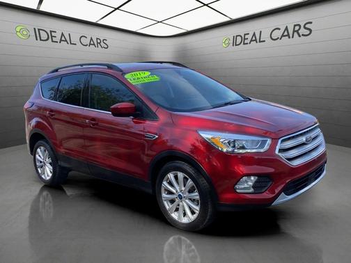 Ruby Red Metallic Tinted Clearcoat 2019 Ford Escape SEL