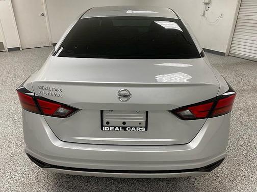 2020 Nissan Altima S FWD