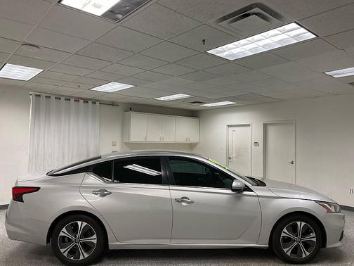 2020 Nissan Altima S FWD