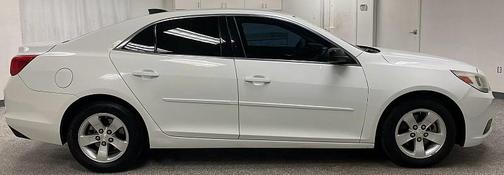 2015 Chevrolet Malibu 1LS