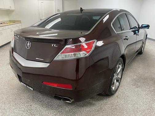 2011 Acura TL Technology