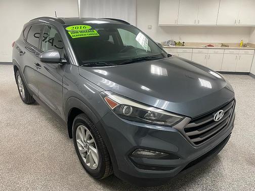 2016 Hyundai TUCSON SE