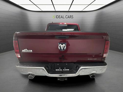 Delmonico Red Pearlcoat 2019 RAM 1500 Big Horn