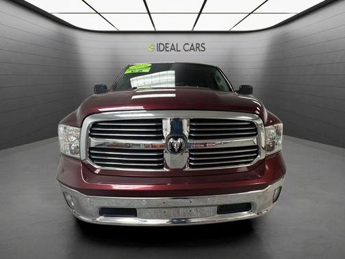 Delmonico Red Pearlcoat 2019 RAM 1500 Big Horn
