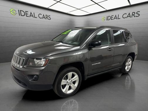 Granite Crystal Metallic Clearcoat 2017 Jeep Compass Sport