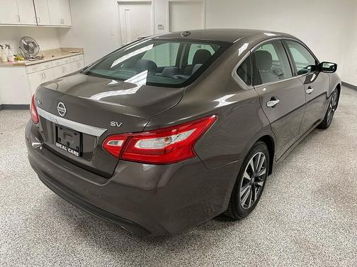 2017 Nissan Altima 2.5 SV