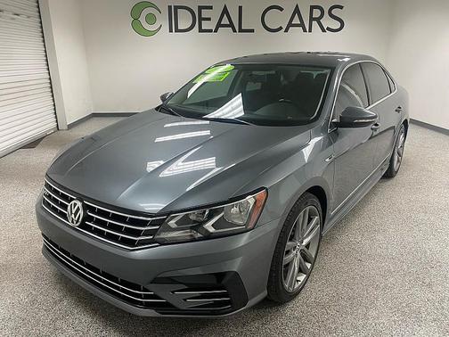 2017 Volkswagen Passat 1.8T R-Line w/Comfort