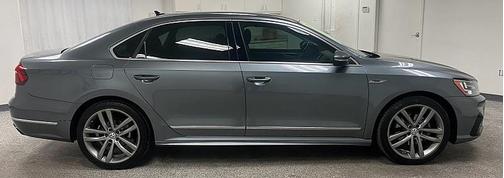 2017 Volkswagen Passat 1.8T R-Line w/Comfort