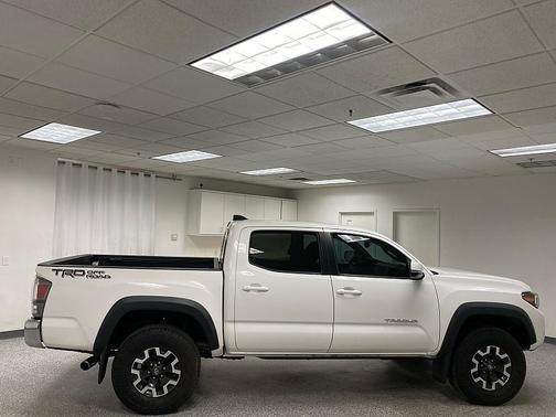 2022 Toyota Tacoma TRD Off Road