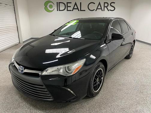 2017 Toyota Camry Hybrid LE