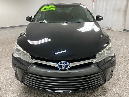 2017 Toyota Camry Hybrid LE