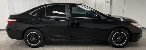 2017 Toyota Camry Hybrid LE