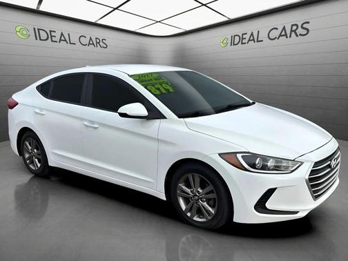 Quartz White Pearl 2017 Hyundai ELANTRA SE