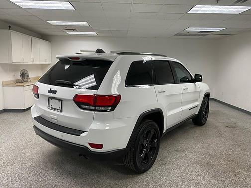 2019 Jeep Grand Cherokee Upland