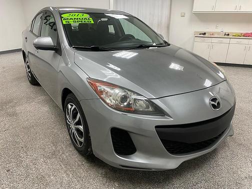 2013 Mazda Mazda3 i SV