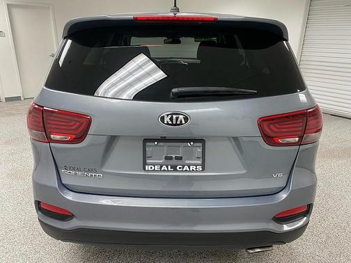 2020 Kia Sorento LX