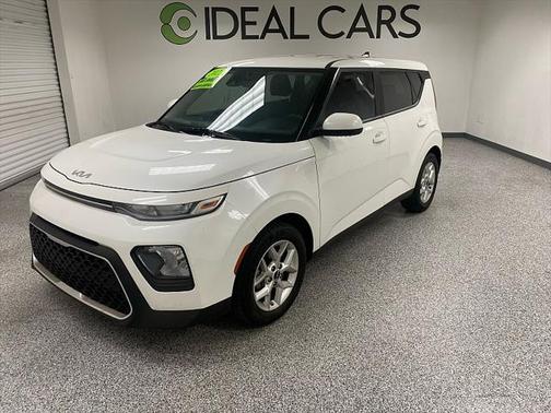 2022 Kia Soul LX