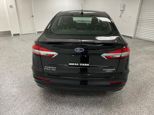 2020 Ford Fusion Plug-In Hybrid Titanium