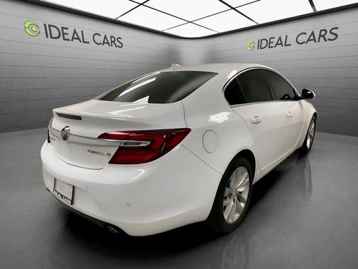 White Frost Tricoat 2016 Buick Regal Turbo Premium II
