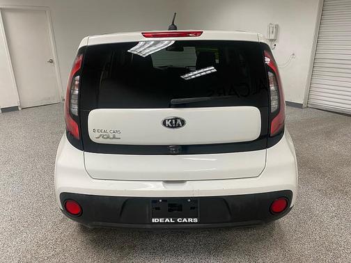 2019 Kia Soul Base