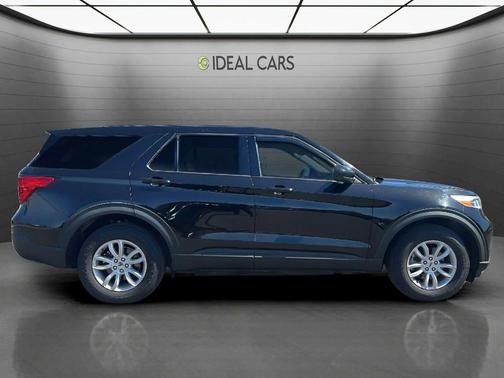 Agate Black 2021 Ford Explorer Base