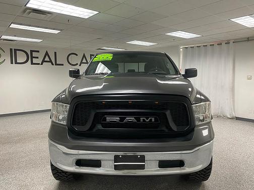 2017 RAM 1500 SLT