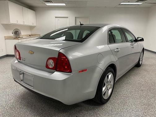 2011 Chevrolet Malibu LS