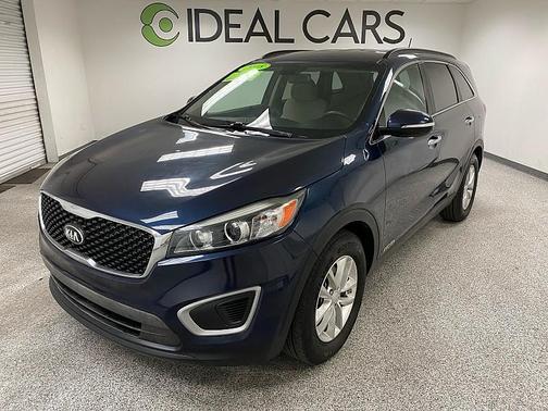 2018 Kia Sorento LX