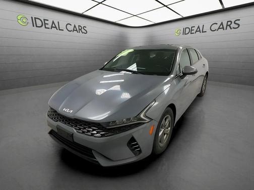 Everlasting Silver 2022 Kia K5 LXS