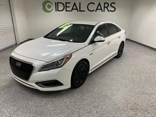 2016 Hyundai SONATA Hybrid Limited