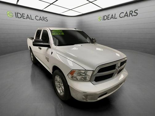 Bright White Clearcoat 2022 RAM 1500 Tradesman